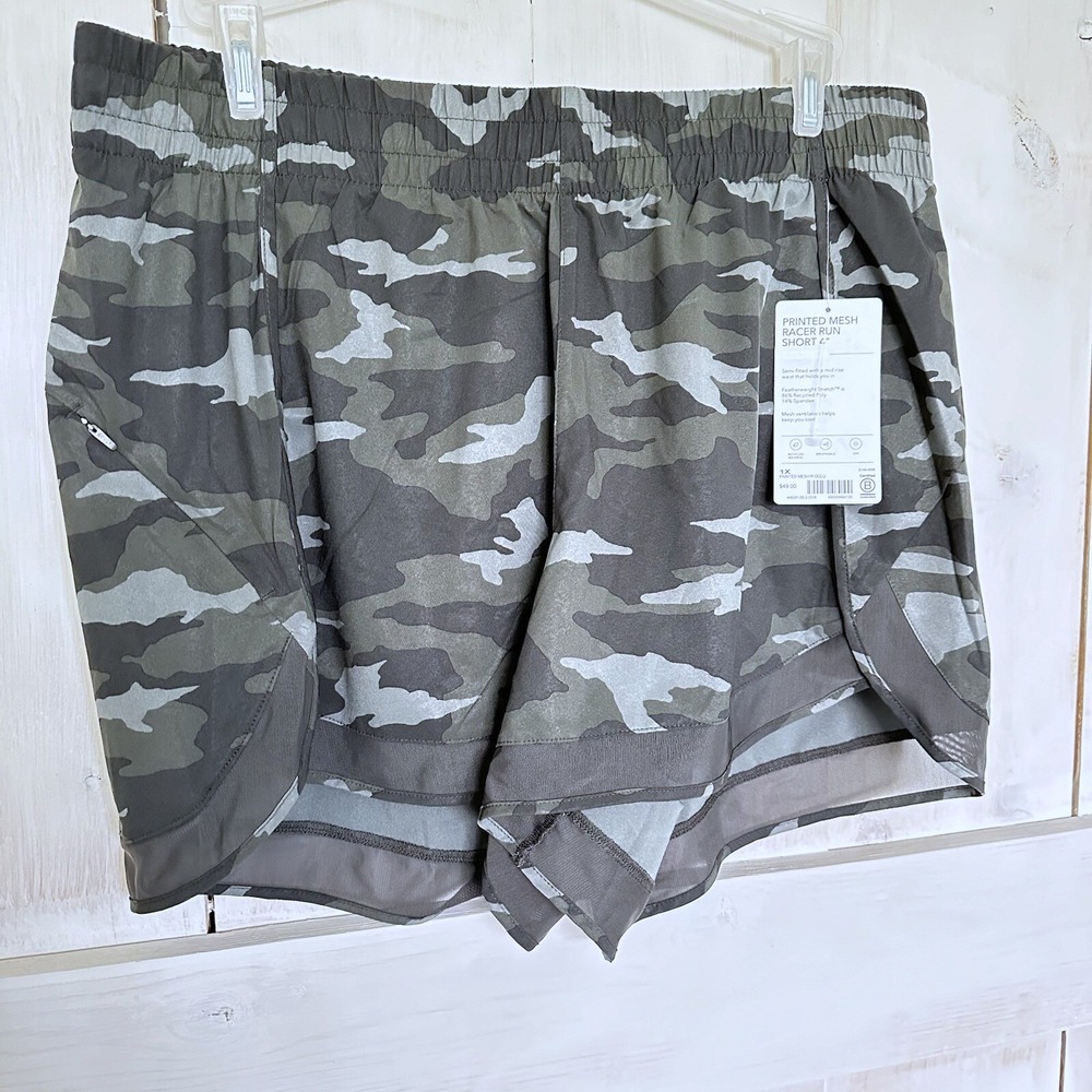 NEW Athleta Printed Mesh Racer Run Short 4 Green Camo Womens 1X Inseam 4"